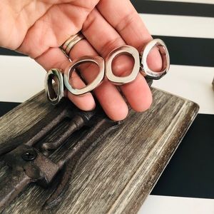 Silver plated stretchy bracelet